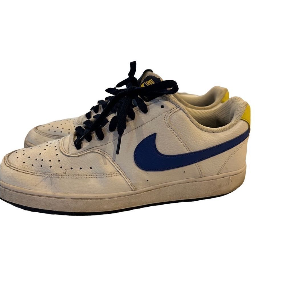 👟 Men’s Nike Sneakers - Size 11 👟